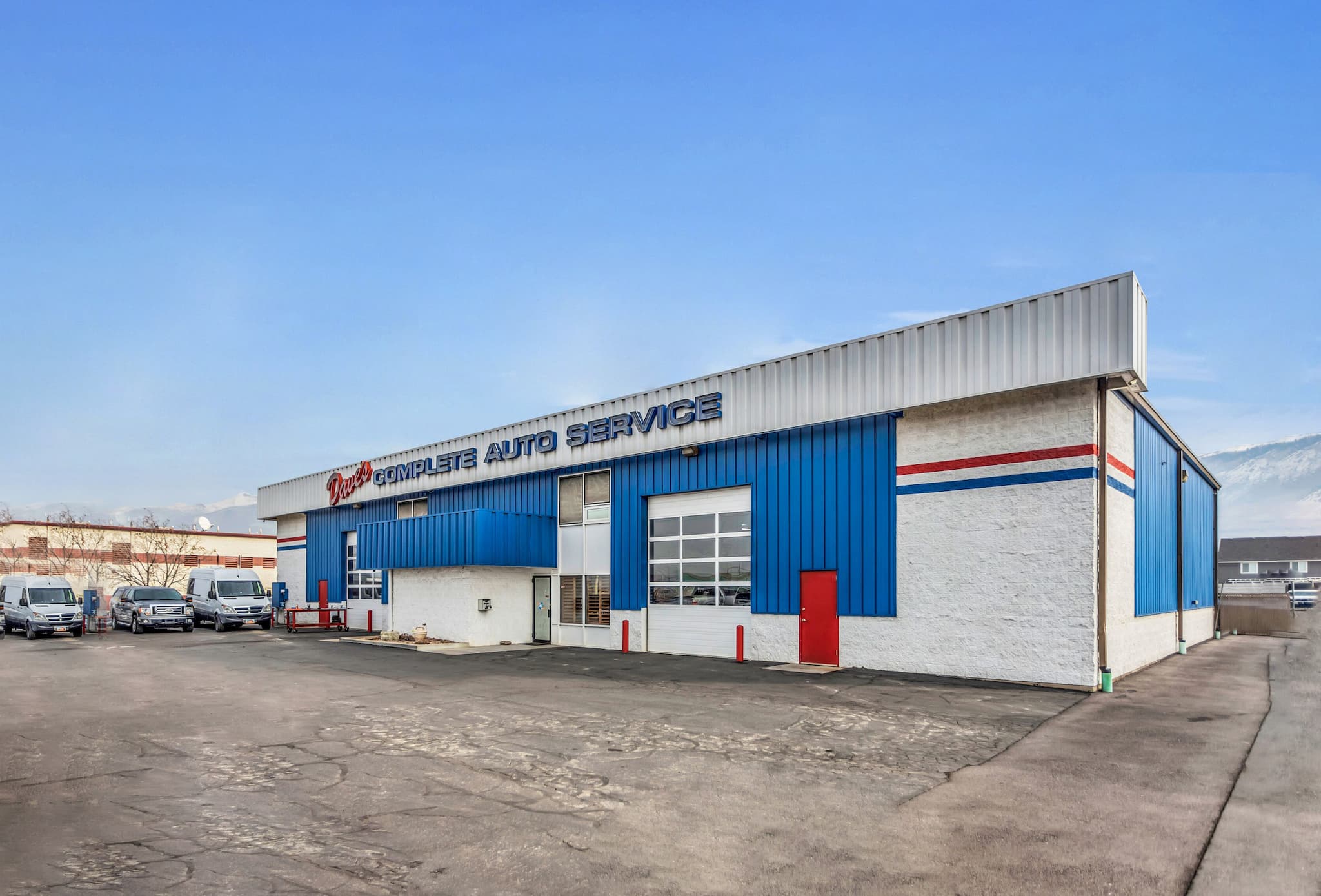 Auto Center